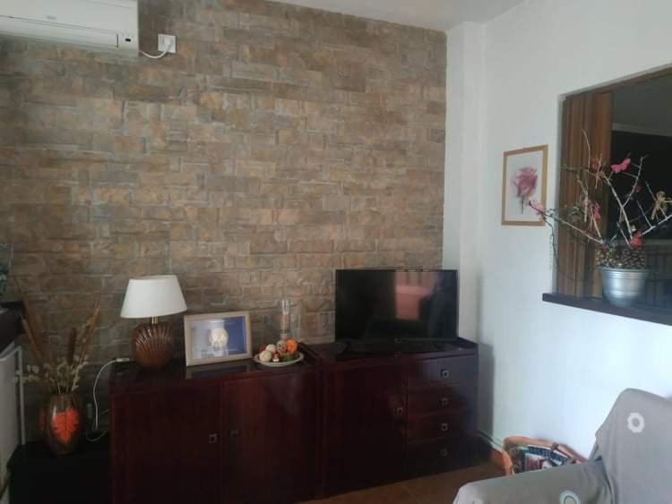 Violet Bedroom And Apartment Spata  Bagian luar foto